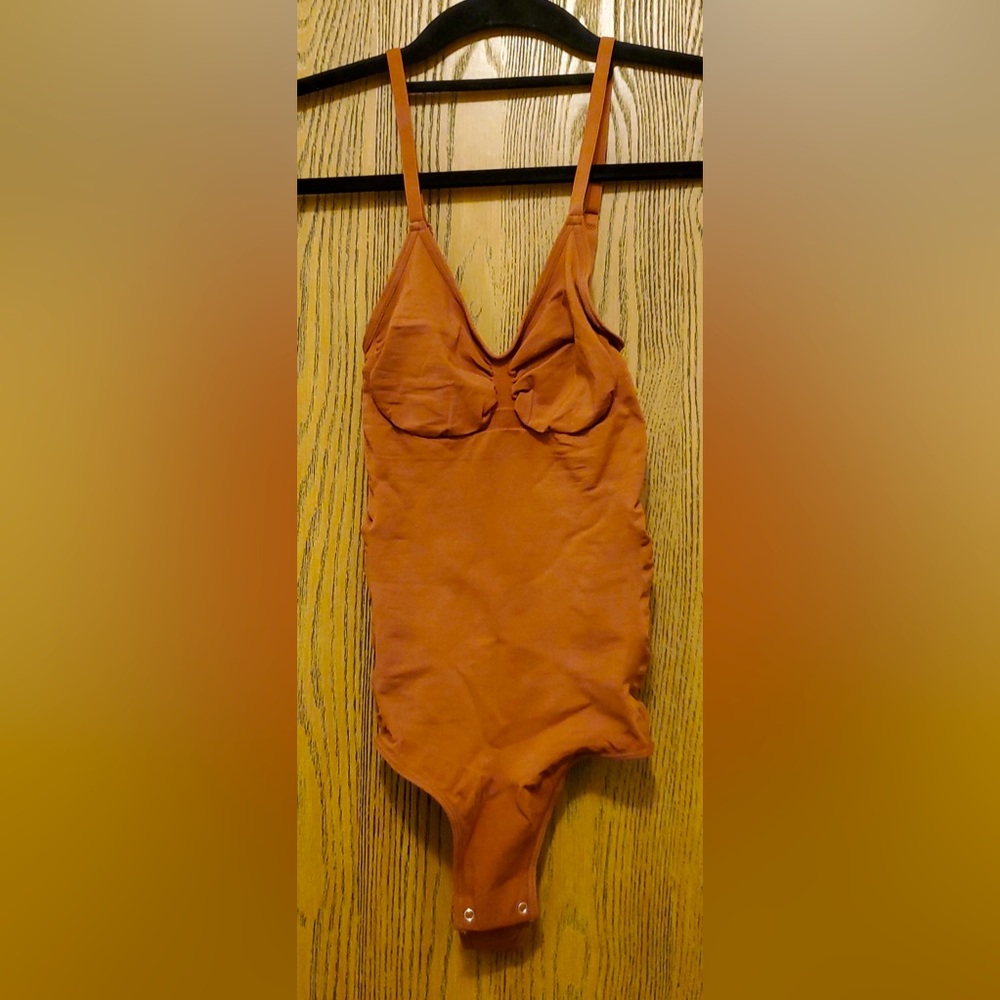 SENSIL FeelingGirl Tummy Control Thong Shape-wear Bronze | Size: XS-S | NWT